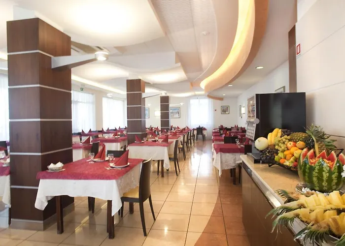 Internazionale 호텔 벨레지아아지마리나